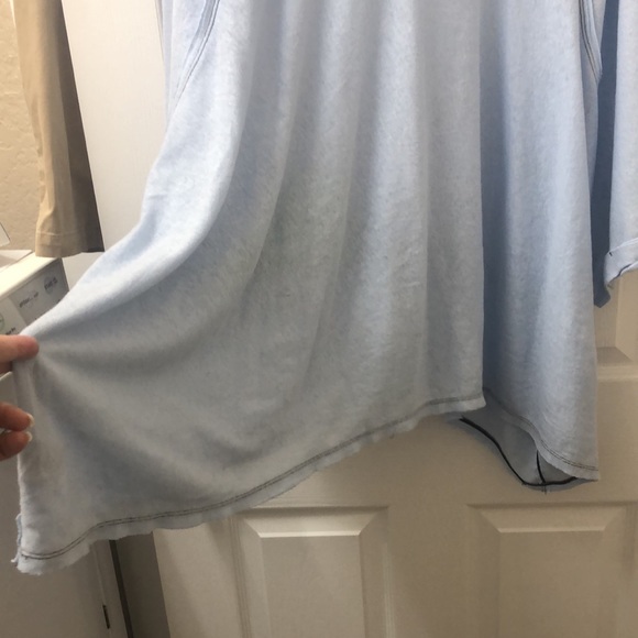 LIKE NEW! We The Free Tahiti Graphic Tee - Picture 11 of 13